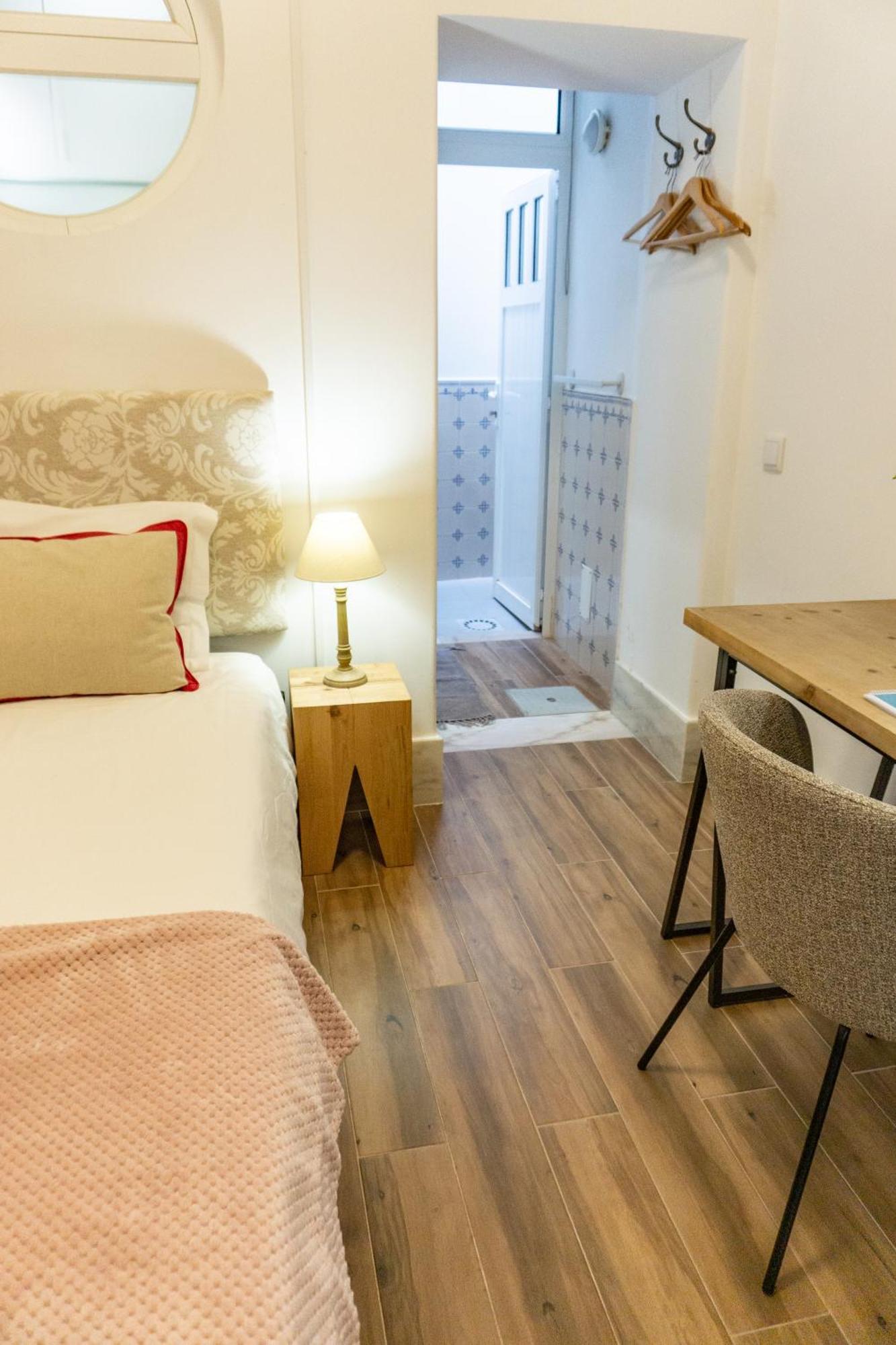 מלון לאגוּ‏ש Lalitana Townhouse חדר תמונה